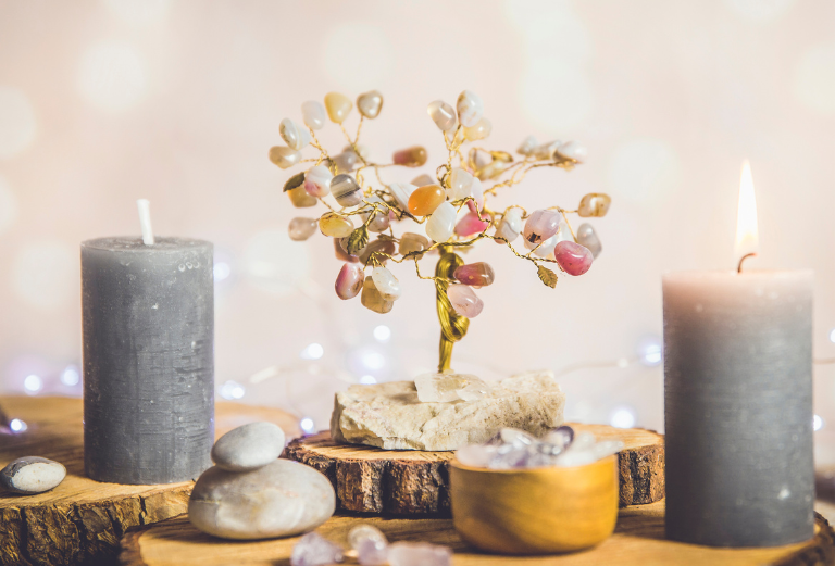 Crystal tree made of popular crystals